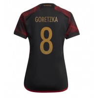 Deutschland Leon Goretzka #8 Fußballbekleidung Auswärtstrikot Damen WM 2022 Kurzarm